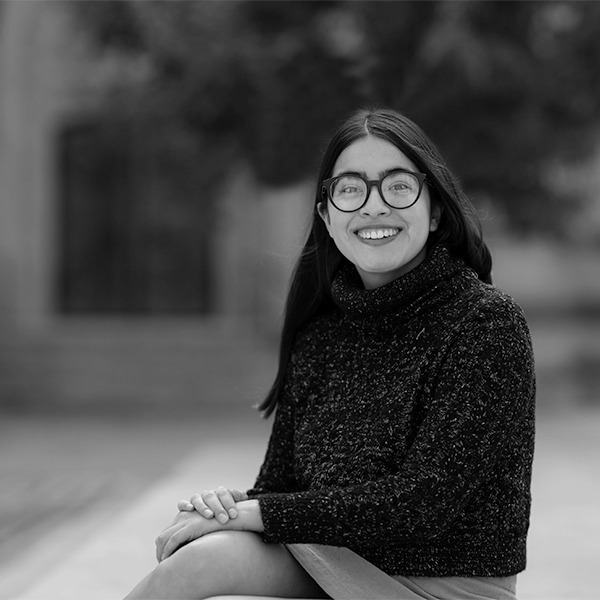 Foto de la autora Nora Muñiz